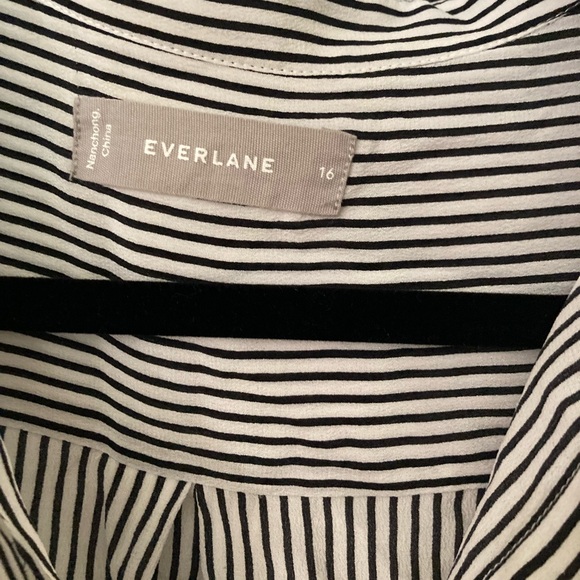 COPY - Everlane striped black and white silk shirt size 16 - Picture 7 of 10